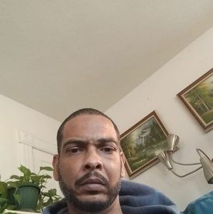 Meet your Posher, Lawrence